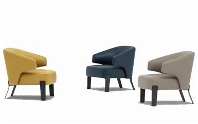 Statinės formos svečių kėdė